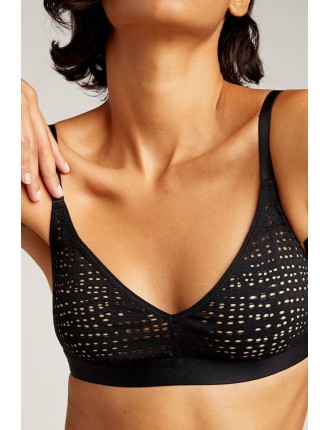 New Design Eyelet Lace Non-Wire Bra in Black Ready for Shipment